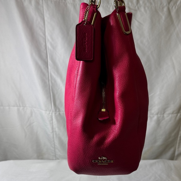 Coach F34495 Large Shoulder Bag in Hot Pink Pebbled Leather. Added chain - Picture 2 of 14